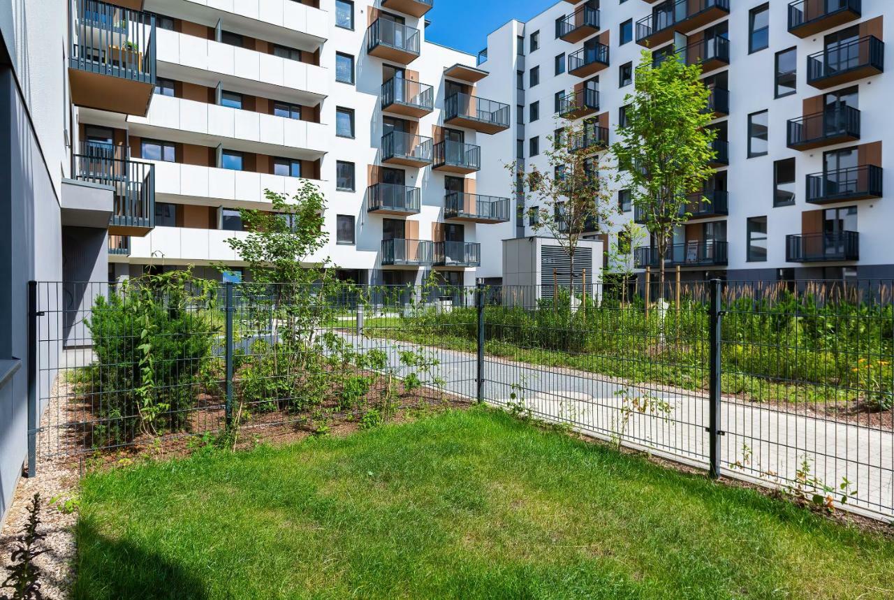Fort Wola Apartments Warsaw By Noclegi Renters الغرفة الصورة