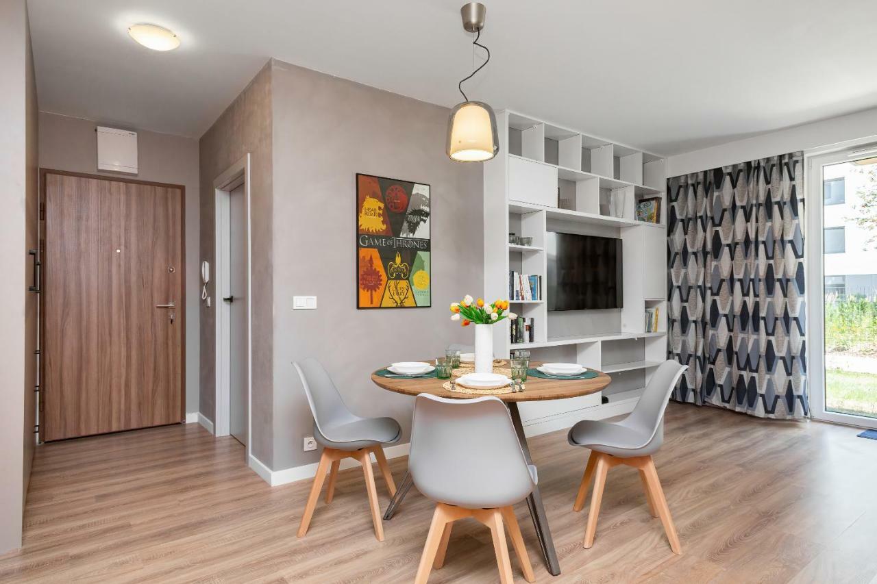 Fort Wola Apartments Warsaw By Noclegi Renters الغرفة الصورة